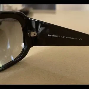 Burberry Sunglasses B 4041- 3001/87 BURBERRY Sonnenbrille B 4041- 3001/87 Lovely Lady Sunglasses  main image 4